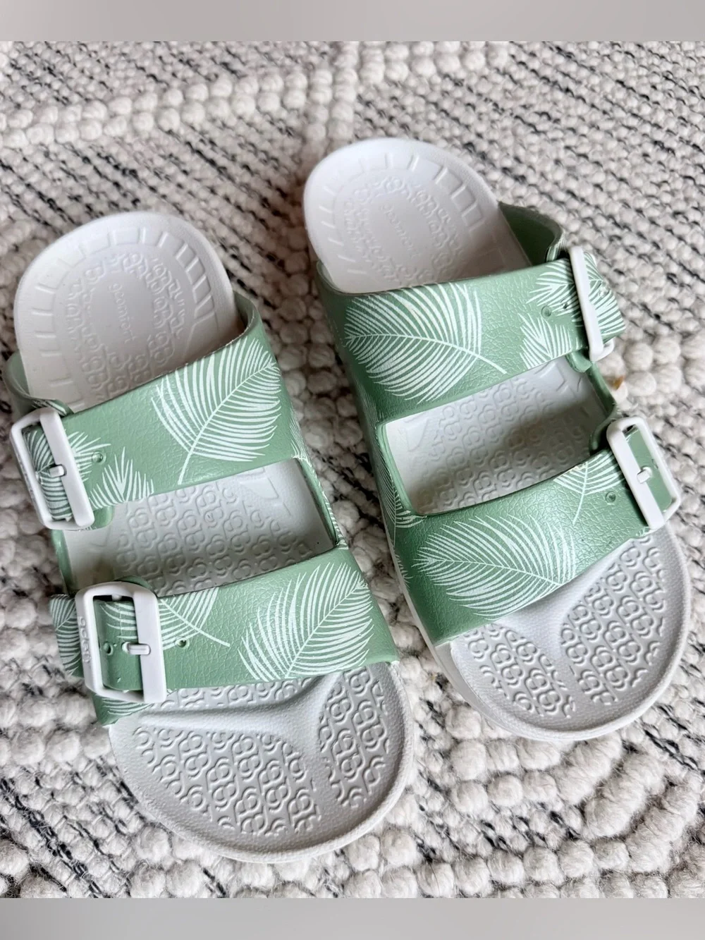 Gdefy UpBov Ortho Slide Sandals Green Palm Leaf Women’s Sz 8 Support